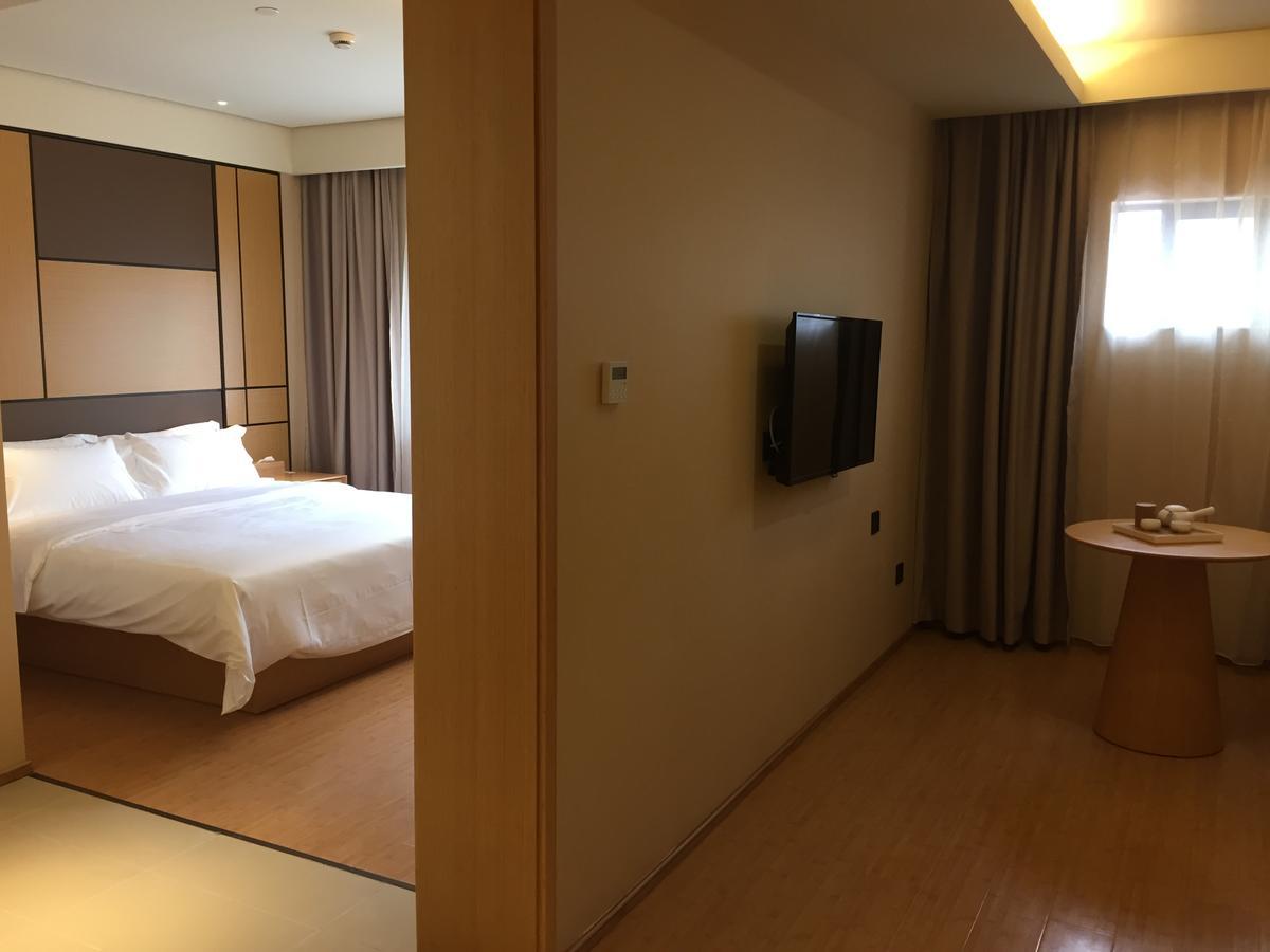 Ji Hotel Shanghai Guangda Liuzhou Road Exterior foto